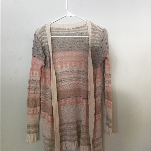 Dresses - Picture 8 of 8